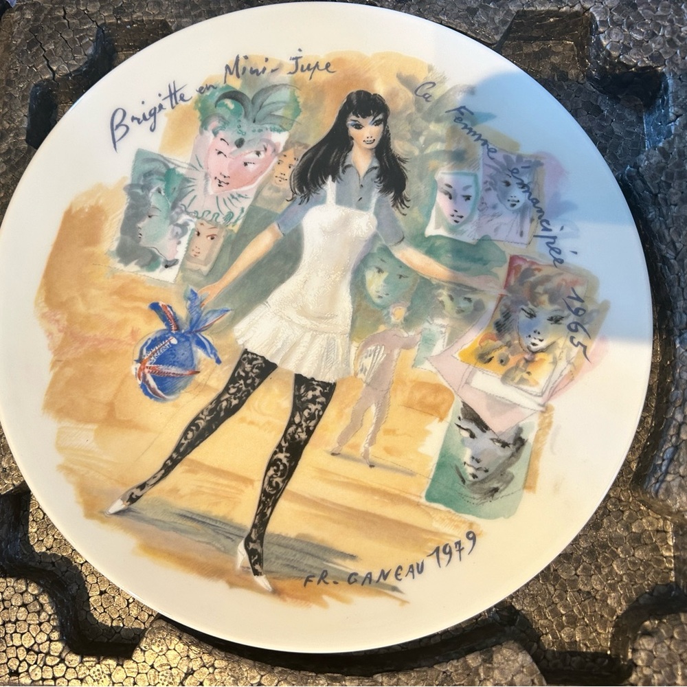 D'arceau-limoges Vintage Les Femmes Du Siecle Collector's Plate Brigitte
